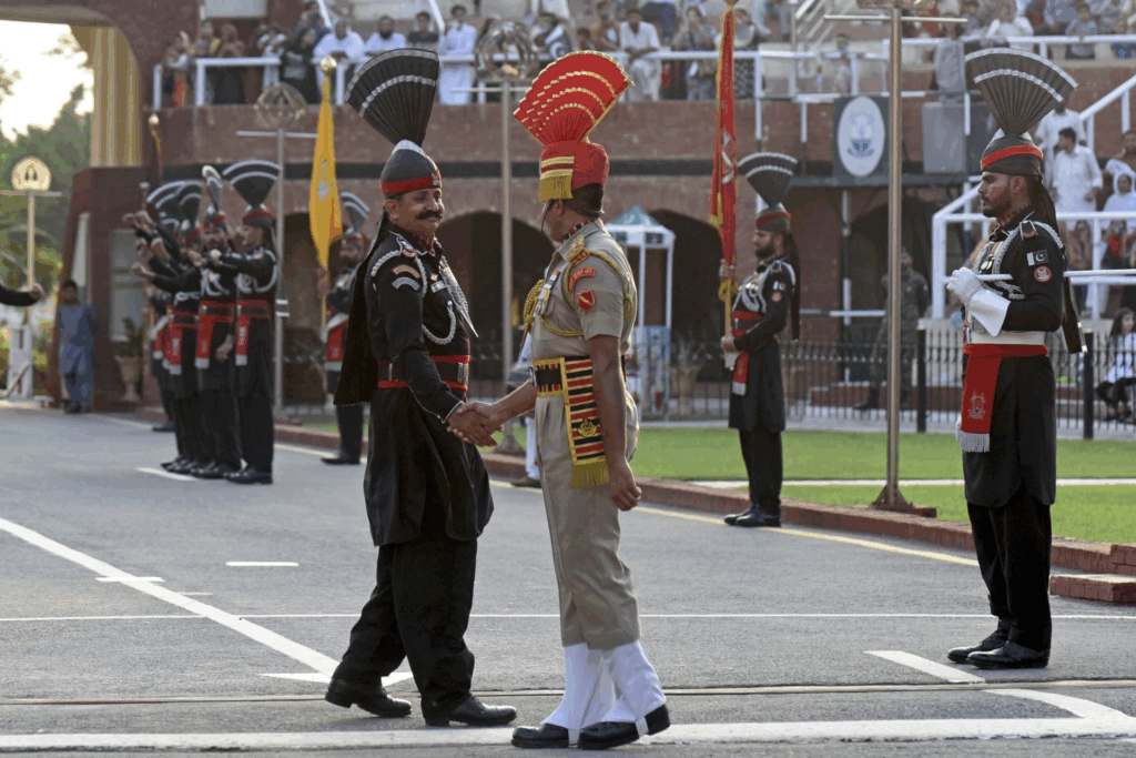 اتفاق الهند وباكستان يجمد القتال لكنّ التناقضات الجيوسياسية مستمرة 